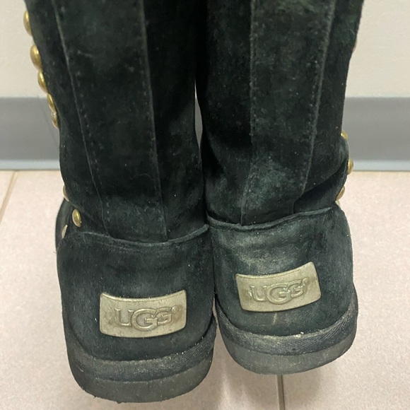 UGG Australia BOOTS Avondale Black Studded Leather, Sheepskin Lined Size 7 - Picture 13 of 16